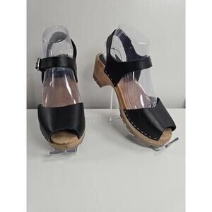 Mia Shoes Black Leather Open-Toe Wood-Effect Clog Sandals
